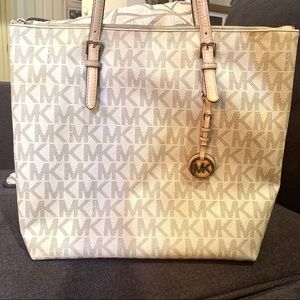MICHAEL KORS white And silver